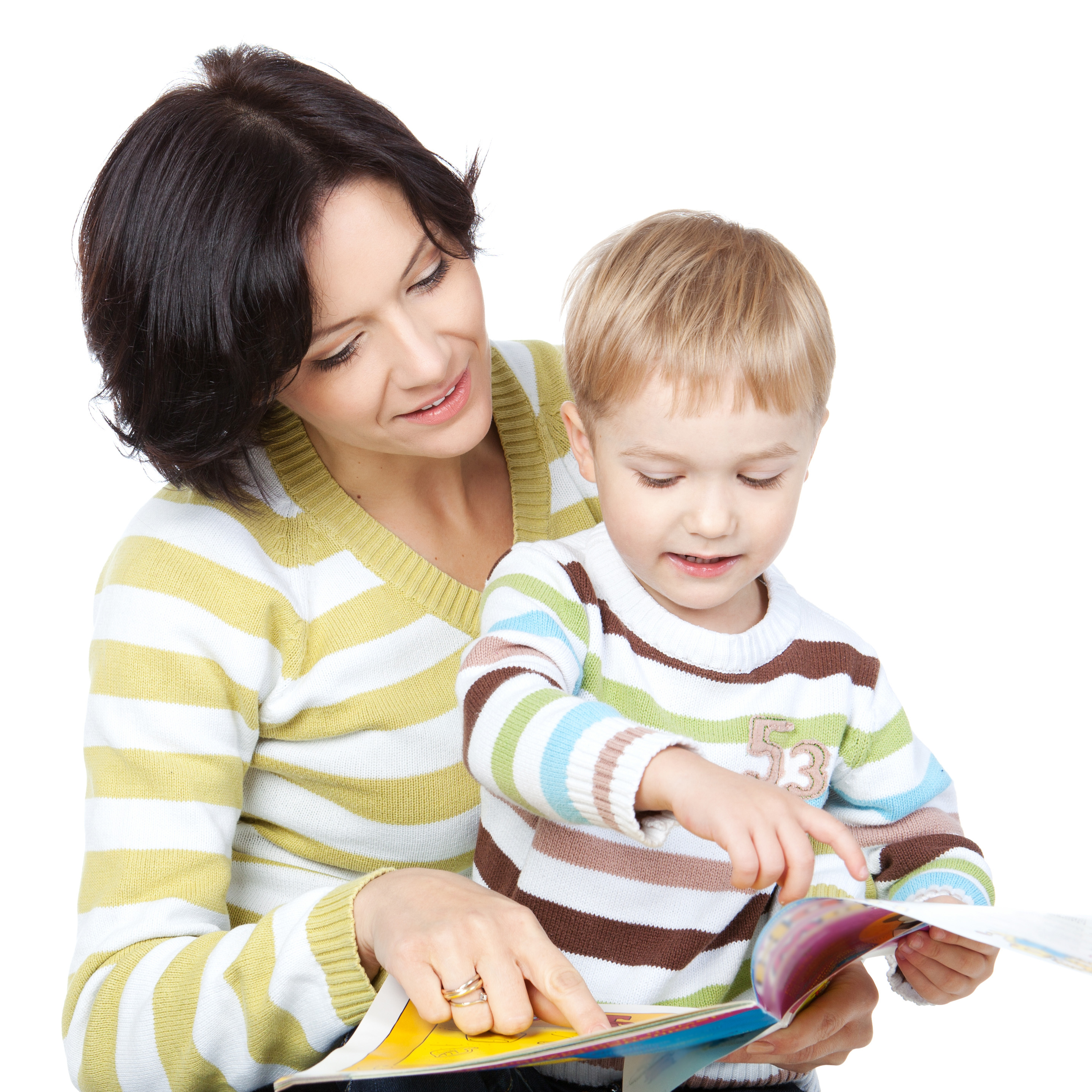 Мама учит читать. Воспитание ребенка. Родители и дети. Речь ребенка. Воспитатель с детьми.